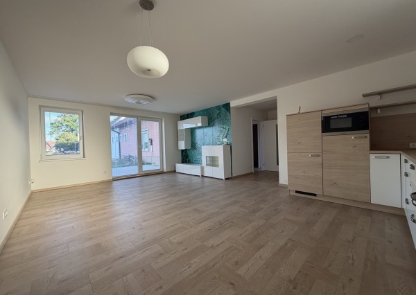 ARETÉ REAL – PRENÁJOM ZARIADENÉHO BYTU S TERASOU A DOBRÝM PARKOVANÍM, CHORVÁTSKY GROB, HORNODVORSKÁ