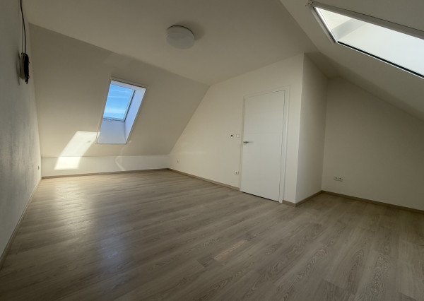 ARETÉ REAL – PRENÁJOM ZARIADENÉHO BYTU S TERASOU A DOBRÝM PARKOVANÍM, CHORVÁTSKY GROB, HORNODVORSKÁ