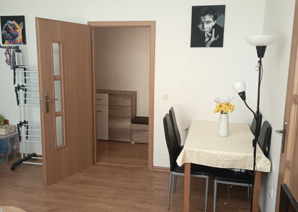 Areté Real - ponúka na predaj svetlý, zrekonštruovaný 2-izbový byt s loggiou