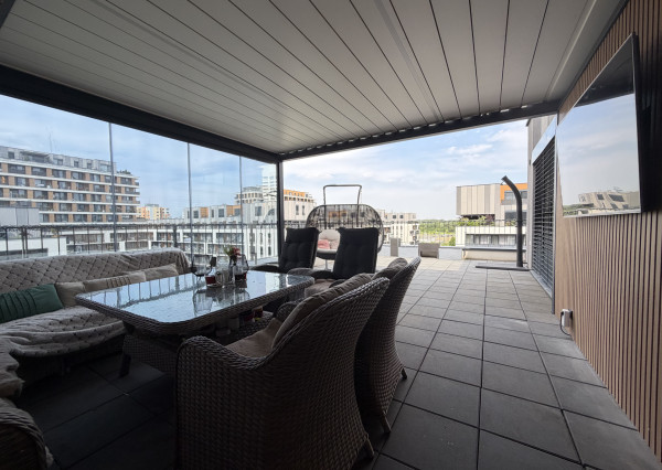 ARETÉ REAL – BYT S PRIESTRANNOU TERASOU A BALKÓNOM, SLNEČNICE