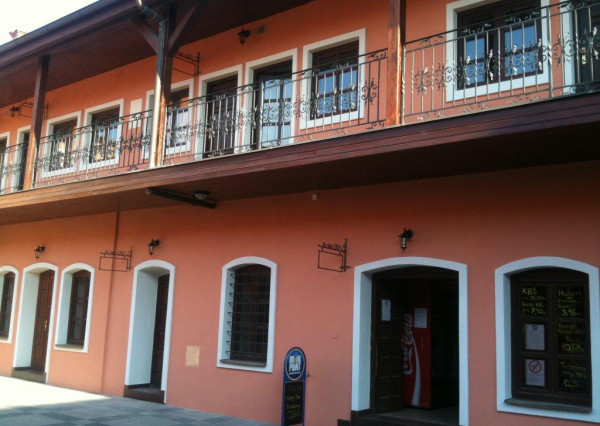 ARETÉ REAL - PRENÁJOM 19,50m2 KOMERČNÉHO PRIESTORU V CENTRE PEZINKA, M.R. ŠTEFÁNIKA