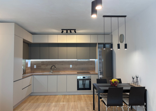 Areté Real - Na prenájom | Novo-skolaudovaný 2-izbový byt s loggiou, parkovacím miestom a pivničnou kobkou | Pezinok Sever