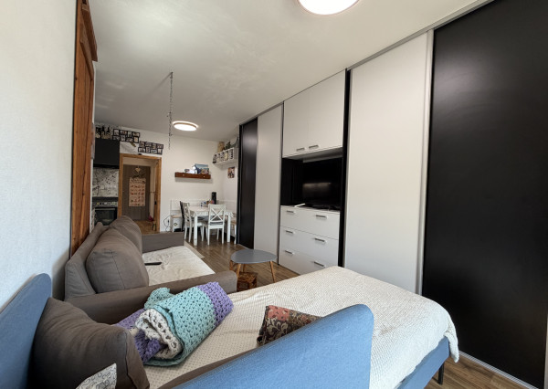 ARETÉ REAL – PREDAJ 2-IZBOVÉHO BYTU S BALKÓNOM A PARKOVANÍM, PEZINOK, LA VITA