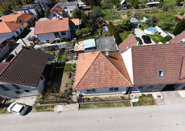 ARETÉ REAL - PREDAJ RODINNÉHO DOMU S GARÁŽOU, SLOVENSKÝ GROB, NOVÁ