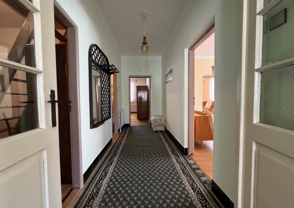 ARETÉ REAL - PREDAJ RODINNÉHO DOMU S GARÁŽOU, SLOVENSKÝ GROB, NOVÁ