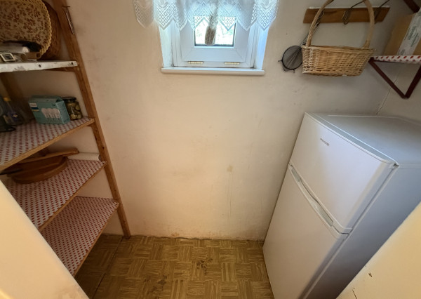 ARETÉ REAL - PREDAJ RODINNÉHO DOMU S GARÁŽOU, SLOVENSKÝ GROB, NOVÁ
