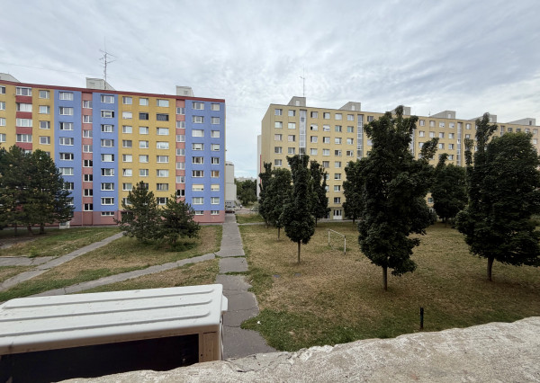 ARETÉ REAL – ŠTÝLOVÝ BYT S LOGGIOU, BRATISLAVA V, ŠVABINSKÉHO