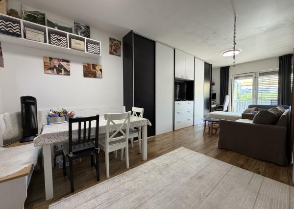ARETÉ REAL – PREDAJ 2-IZBOVÉHO BYTU S BALKÓNOM A PARKOVANÍM, PEZINOK, LA VITA