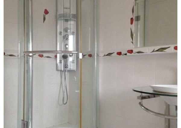 ARETÉ REAL - PRENÁJOM 2-IZBOVÉHO BYTU S TERASOU, PEZINOK, MOYZESOVA