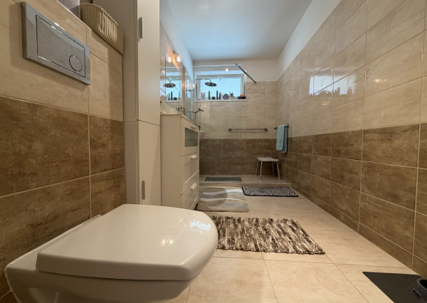 ARETÉ REAL – PREDAj VEĽKOMETRÁŽNEHO 68m2 BYTU S BALKÓNOM, PEZINOK, MUŠKÁTOVÁ