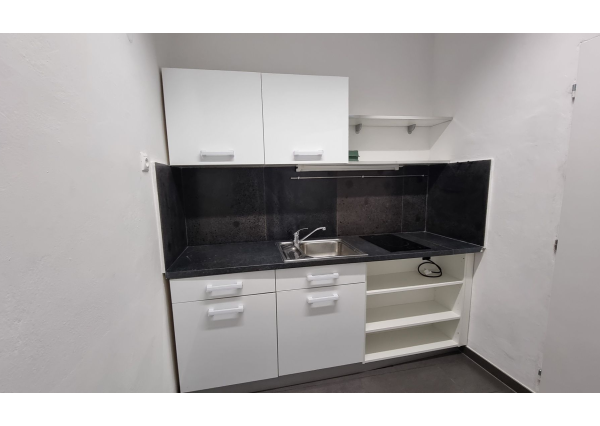 Areté real - Prenájom prevádzkového priestoru, vhodného na služby, resp. administratívu v centre Pezinka, ul. M.R.Štefánika