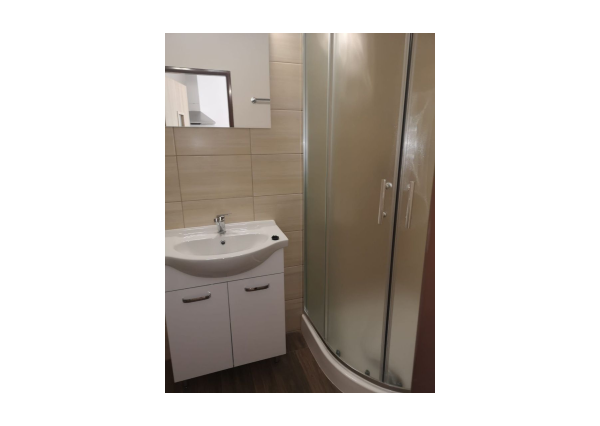 Areté real- Prenájom 2-izbového bytu s parkovacím miestom v centre Pezinka