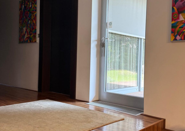 Areté real - Predaj výnimočného autorského bungalovu vo Vinosadoch