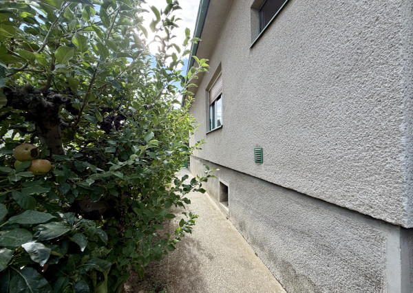 arete.sk – VÝNIMOČNÁ ADRESA V PEZINKU – RODINNÝ DOM S GARÁŽOU