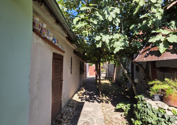 Areté real - Predaj rodinného domu v dobrej lokalite v Modre Kráľovej