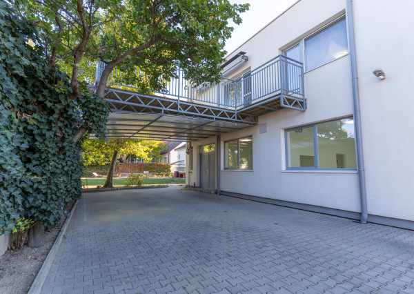 ARETÉ REAL – NOVOSTAVBA, 224m2 KOMERČNÝ PRIESTOR NA TOP MIESTE, PEZINOK, BRATISLAVSKÁ