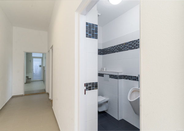 ARETÉ REAL – NOVOSTAVBA, 224m2 KOMERČNÝ PRIESTOR NA TOP MIESTE, PEZINOK, BRATISLAVSKÁ
