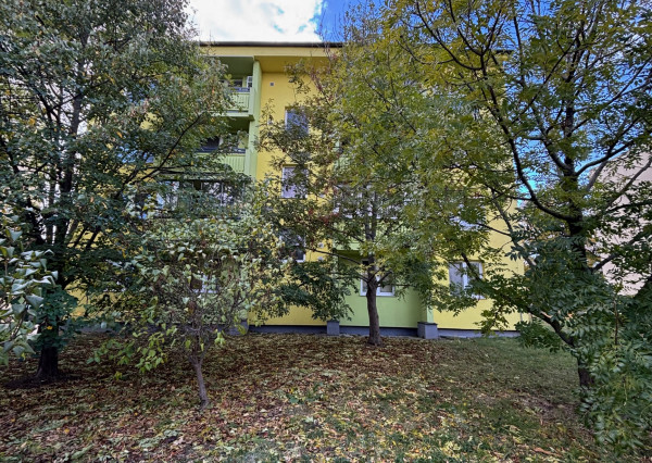 Areté real - Predaj 3-izbového bytu v Modre so zasklenou, zateplenou a vykurovanou loggiou