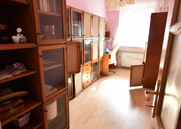 Areté real - predaj priestranného RD v Grinave