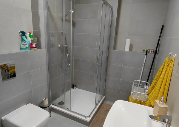 ARETÉ REAL- PRENÁJOM KRÁSNEHO 2 IZ.BYTU,JÉGÉHO ALEJ, LOGGIA,VNÚTORNÉ PARKOVACIE STÁTIE,NOVOSTAVBA