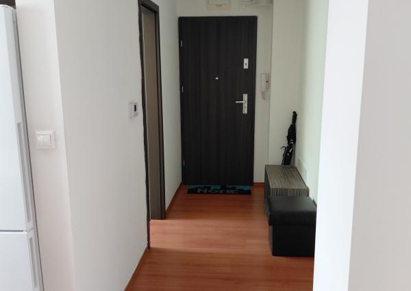 ARETÉ REAL- PREDAJ TEHLOVÉHO 2IZB.BYTU V PEZINKU, CENTRUM,  S BALKÓNOM A MUROVANOU PIVNICOU
