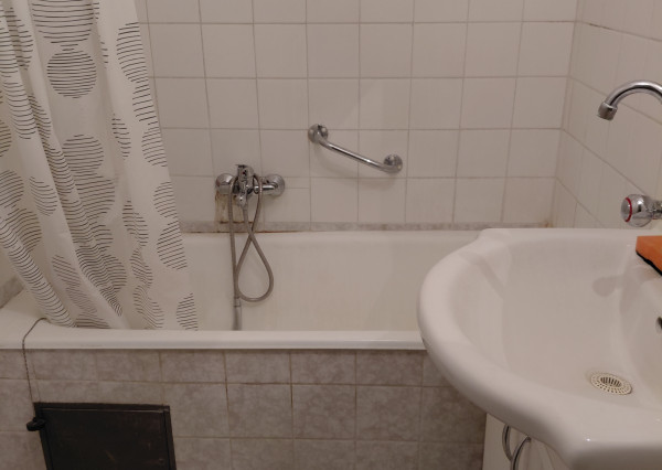 ARETÉ REAL- PREDAJ -TEHLOVÝ 4 IZB.BYT S TERASOU  PRIESTOR KDE SA RODIA KRÁSNÉ CHVÍLE S RODINOU, KÚSOK OD CENTRA MESTA PEZINOK
