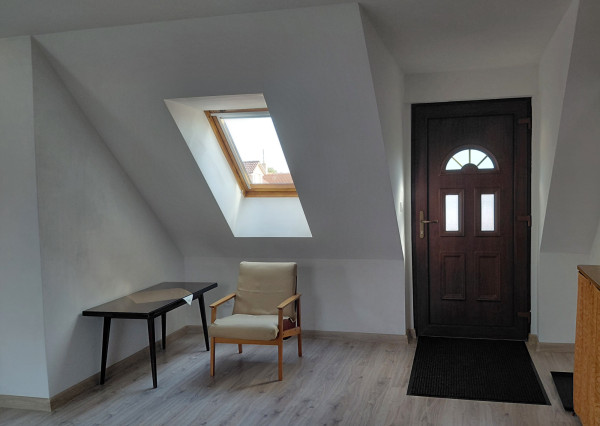 Areté real-prenájom slnečného 3iz. bytu s balkónom v rodinnom dome blízko centra mesta Pezinok