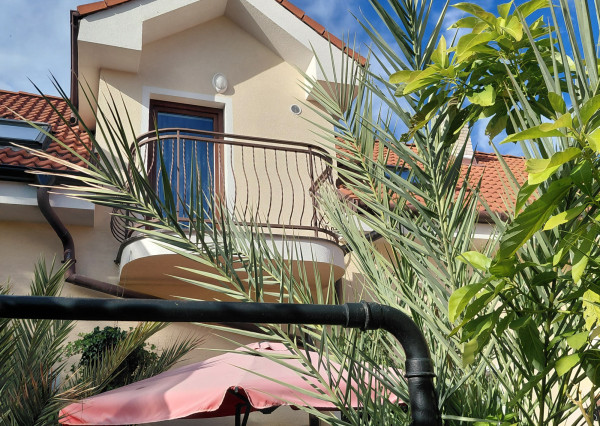 Areté real-prenájom slnečného 3iz. bytu s balkónom v rodinnom dome blízko centra mesta Pezinok