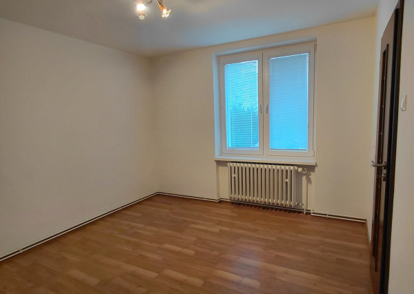 ARETÉ REAL-PREDAJ 2 IZBOVÉHO BYTU V PEZINKU, SLNEČNÝ, PRIESTRANNÝ, REKONŠTRUKCIA-CENTRUM