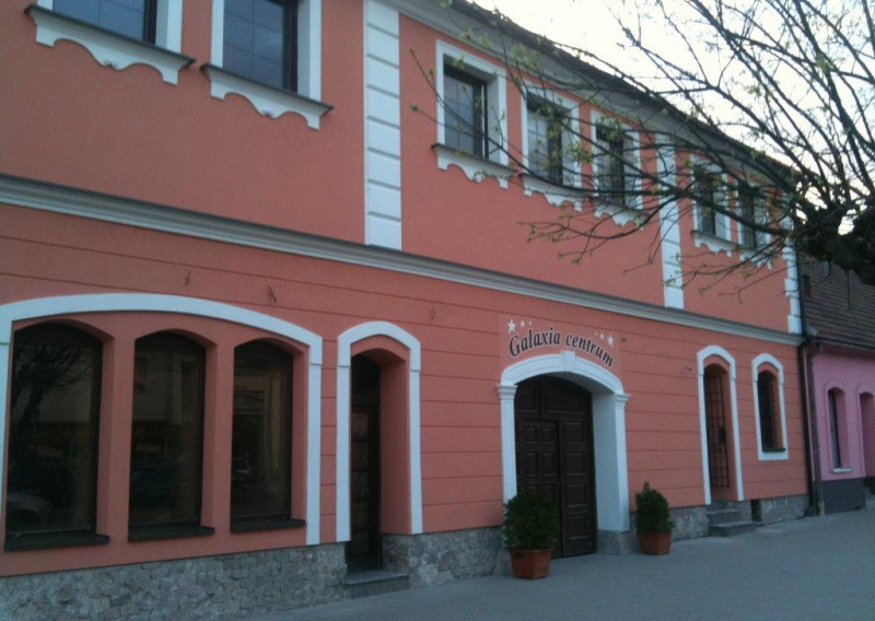 arete.sk – PRIPRAVUJEME PREDAJ BUDOVY V PRIAMOM CENTRE MESTA, PEZINOK, M. R. ŠTEFÁNIKA
