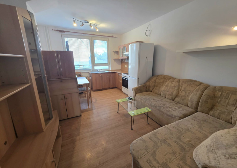 Areté real- Predaj výborne dispozične riešeného 2-izbového bytu v dobrej lokalite, sídl. Juh, Pezinok