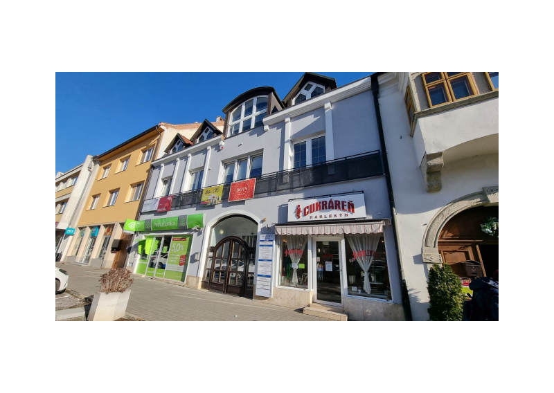 Areté real - Prenájom prevádzkového priestoru, vhodného na služby, resp. administratívu v centre Pezinka, ul. M.R.Štefánika