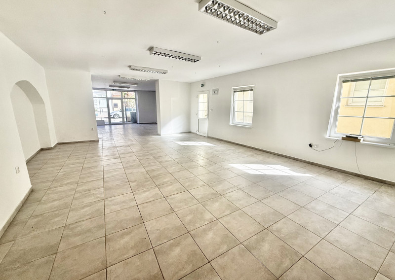 Areté real - prenájom, obchodný priestor 87,2m, Kollárova PK