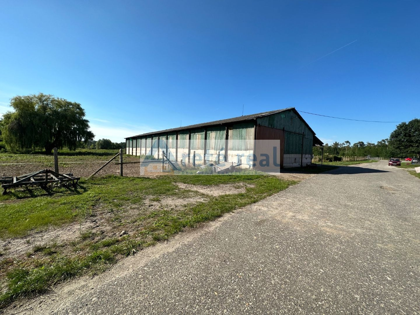 ARETÉ REAL - PREDAJ 5,6 ha POZEMKU NA VÝROBU A SKLADY, LAKŠÁRSKA NOVÁ VES