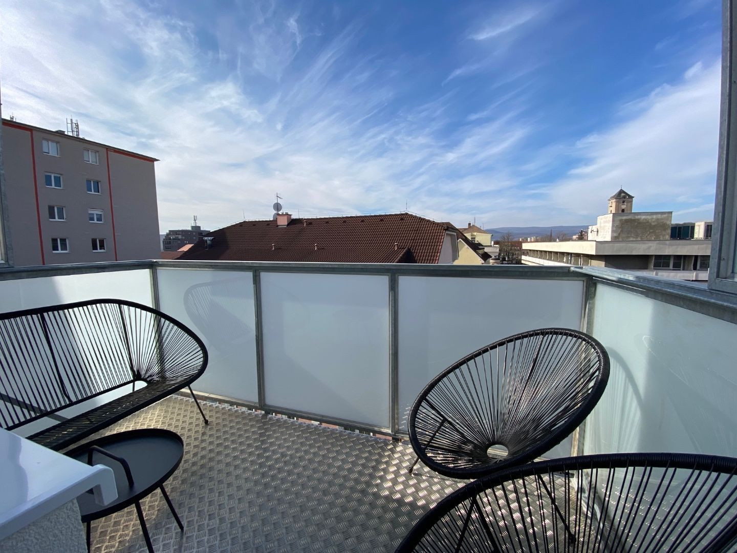 ARETÉ REAL - ZARIADENÝ 1-IZBOVÝ BYT SO SPACÍM KÚTOM V PRIAMOM CENTRE MESTA,  PEZINOK, ZÁHRADNÁ