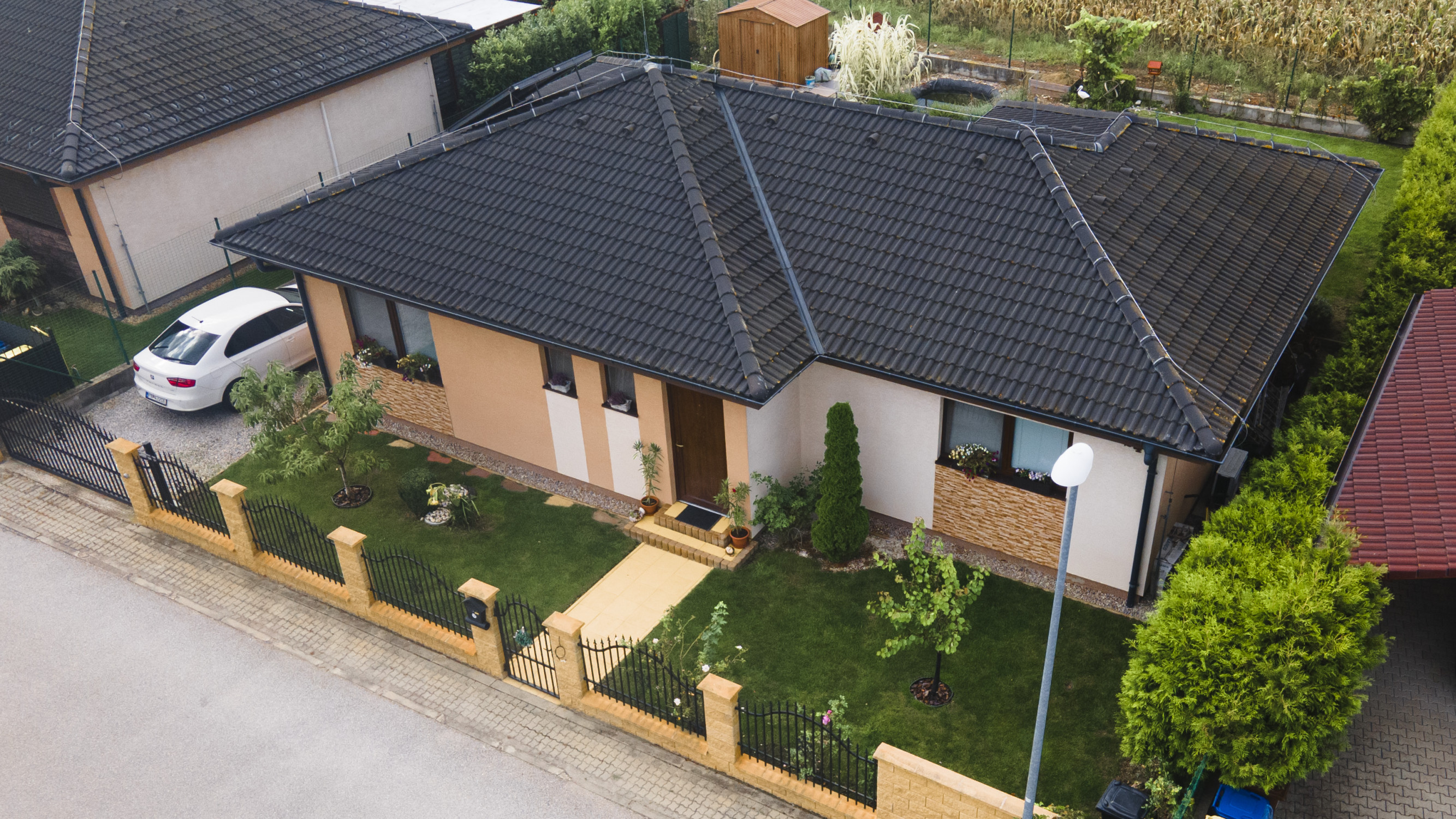 Areté real- Predaj priestranného bungalovu v Sloven. Grobe