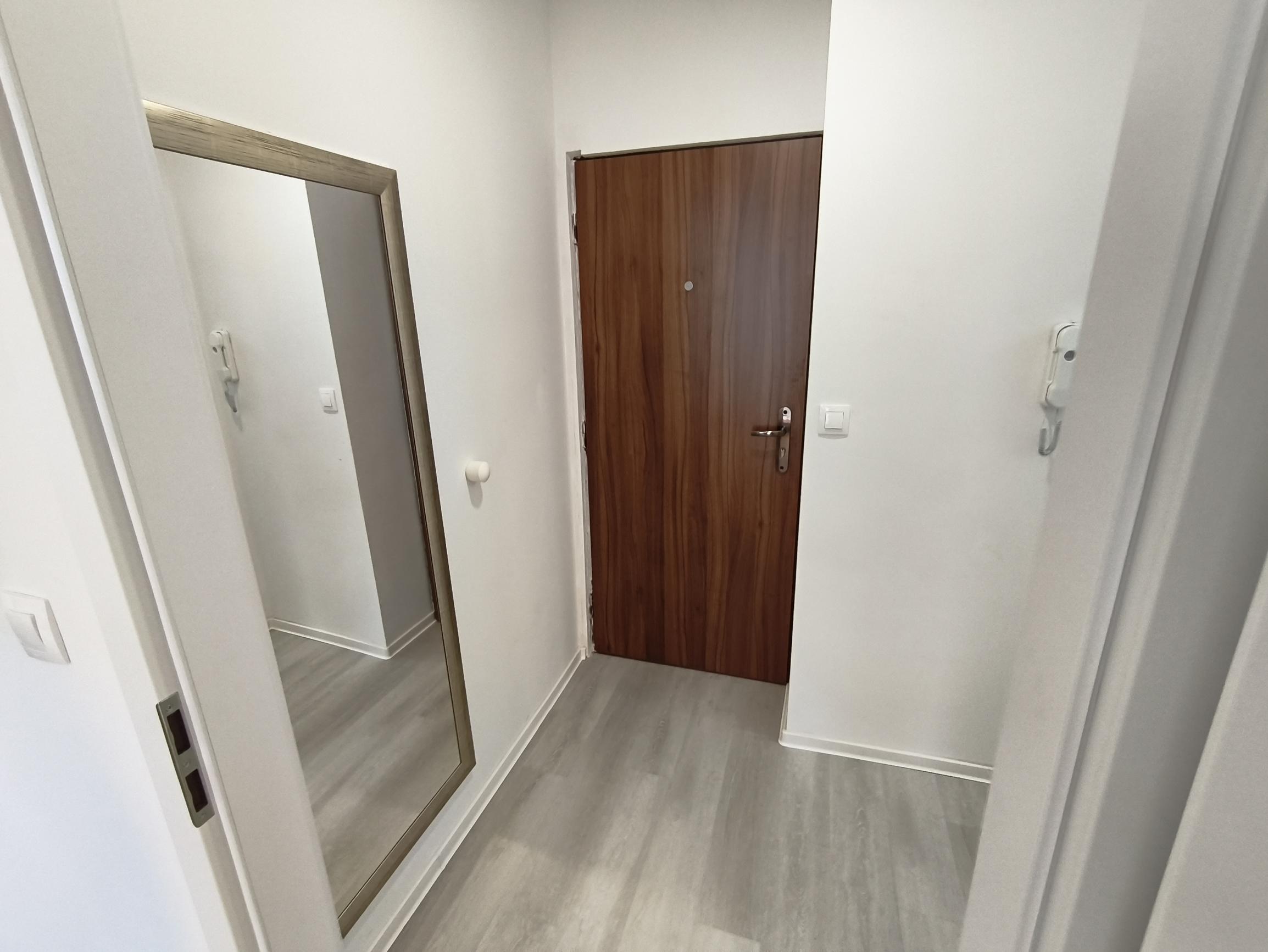 ARETÉ REAL - ZARIADENÝ 2-IZBOVÝ BYT S LODŽIOU AJ BALKÓNOM , ENERGIAMI A KTV, NITRA, VIKÁRSKA