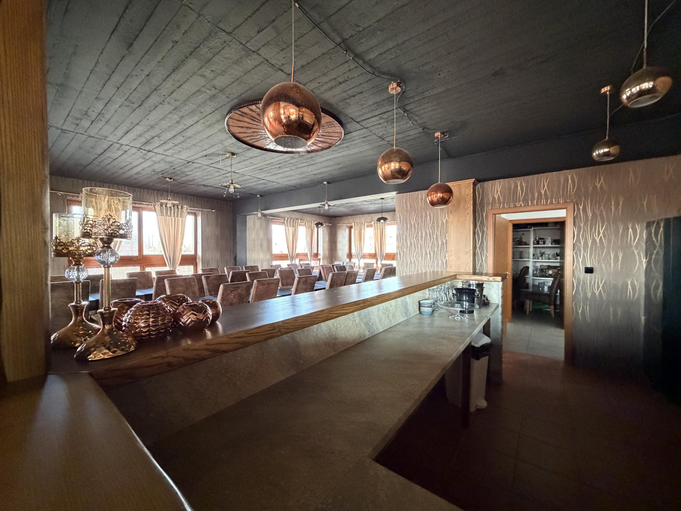 ARETÉ REAL – PRENÁJOM 160m2 KOMERČNÉHO PRIESTORU NA TOP MIESTE, PEZINOK, JESENSKÉHO