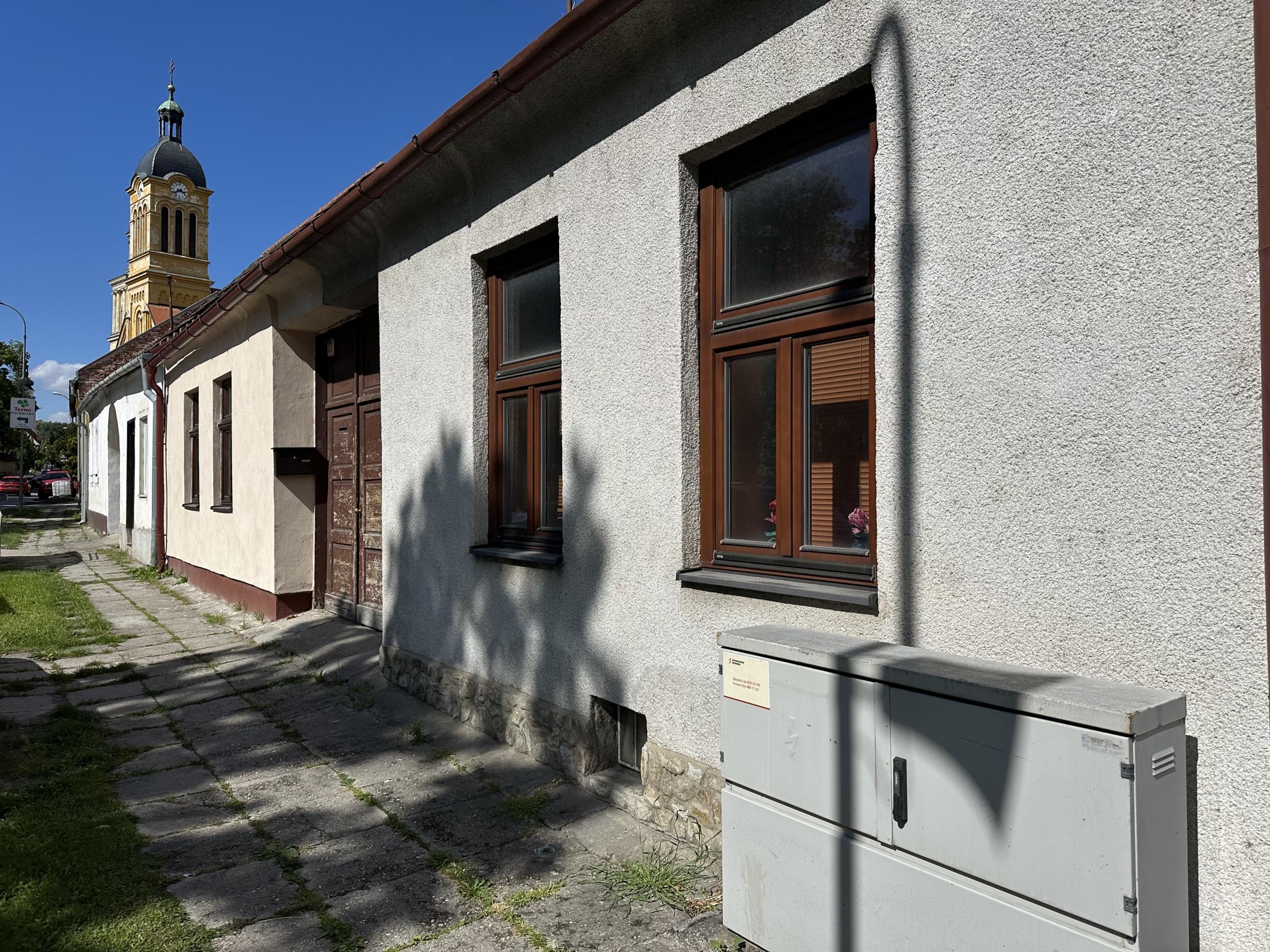 ARETÉ REAL - PRIPRAVUJEME PREDAJ VINÁRSKEHO RODINNÉHO DOMU S HOSPODÁRSKOU BUDOVOU V CENTRE MODRY, DOLNÁ