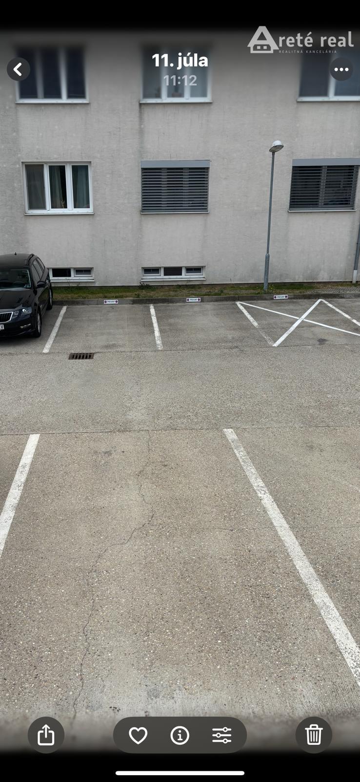 Areté real- Prenájom parkovacieho státia v Pezinku, ul. dona Sandtnera